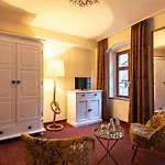 Donatus Guest house 4*