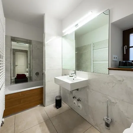 Donatus Affittacamere 4*