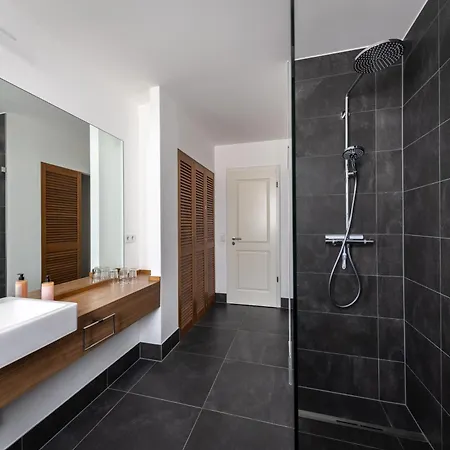 Donatus Guest house